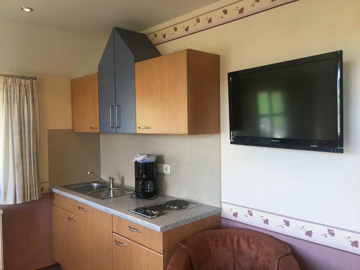 Pension Und Ferienwohnung Schuette Schmallenberg Exteriör bild
